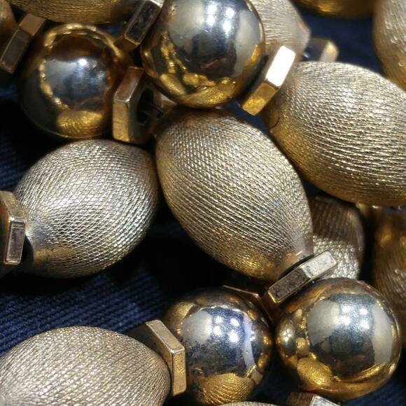 Vintage Gold Plated Double Strand Beaded Necklace, Satin & Smooth Beads 1950s - Picture 6 of 10